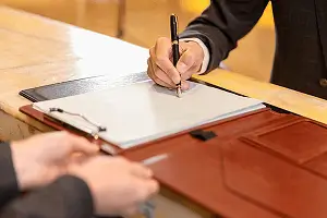 乐山美食猪鼻筋做法